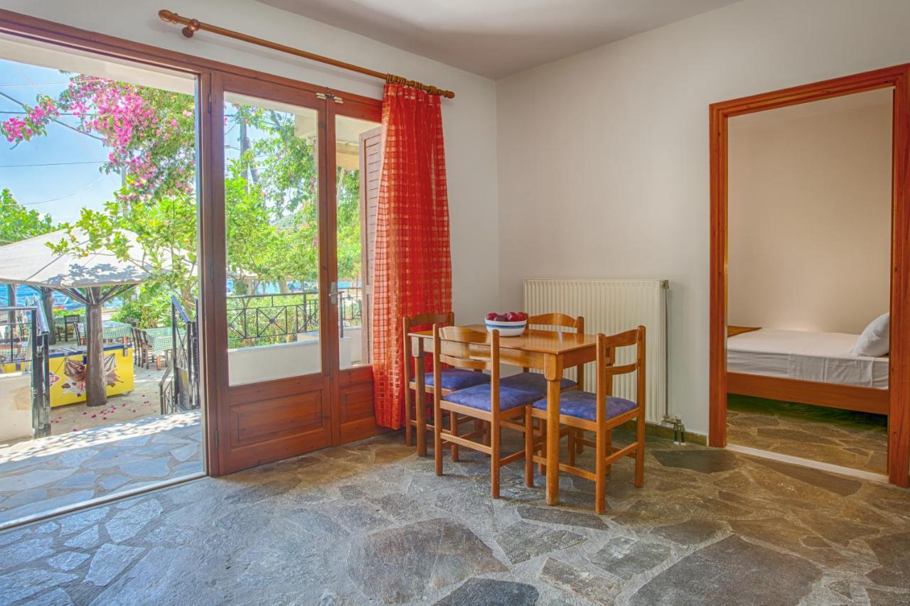 Giapis Apartment Μικρός Γιαλός Εξωτερικό φωτογραφία